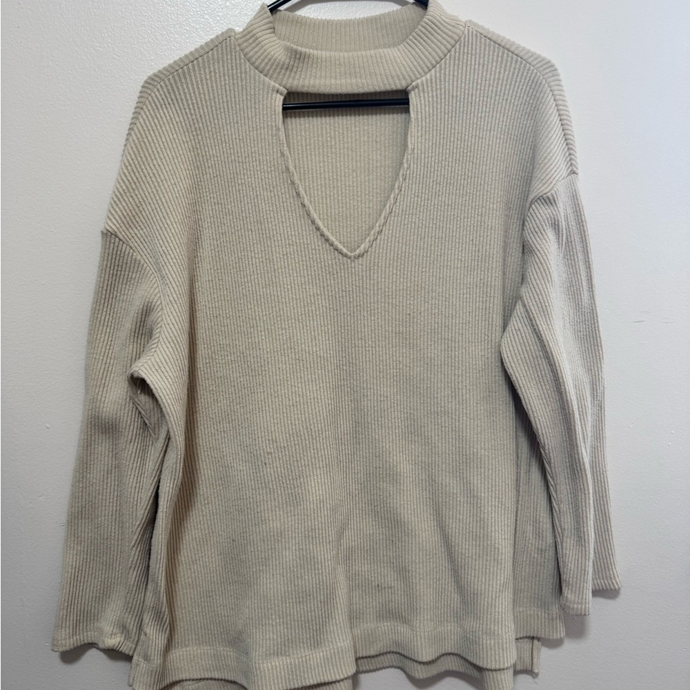Cream Ribbed Knit Sweater with Cutout